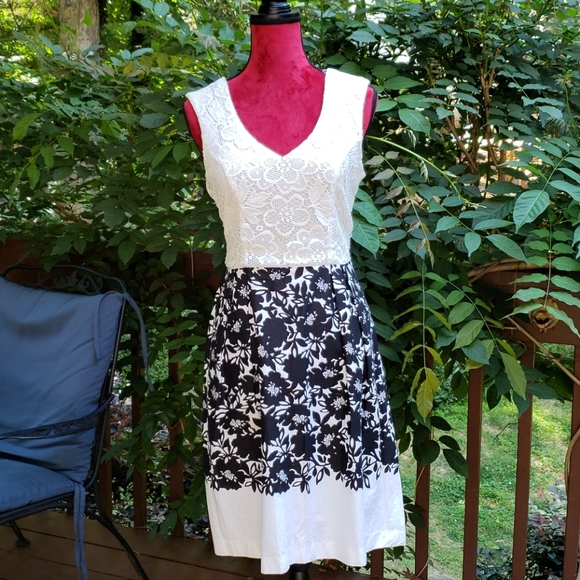 Studio One Dresses & Skirts - Great Black and White Summer Dress.  Fit and Flare